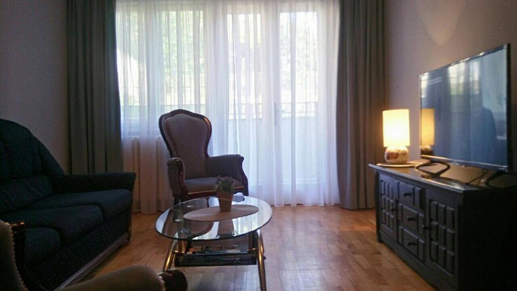 Apartment Zindan Belgrado Esterno foto